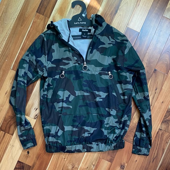 Hanton Camo Hoodie Windbreaker in size Small - Picture 3 of 6